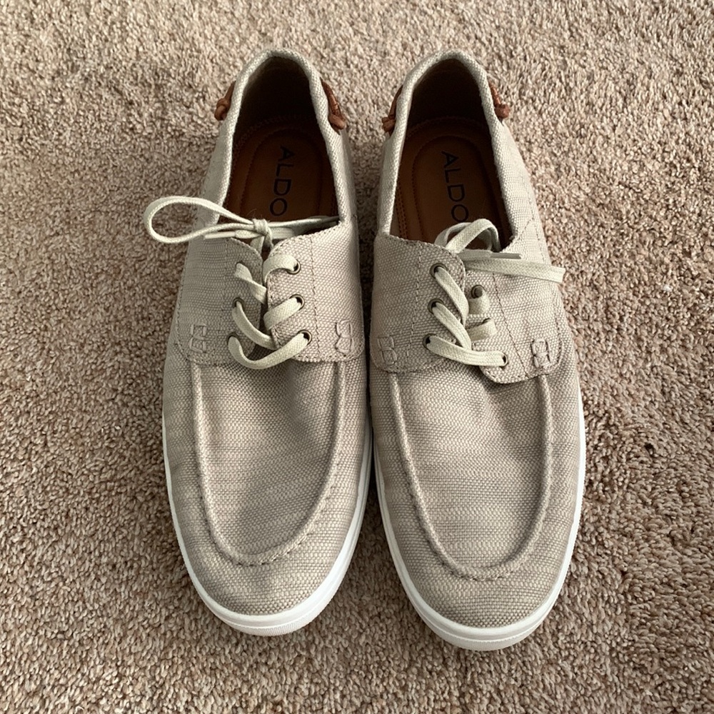 Aldo Men's Boat Shoes size 10.5 Beige